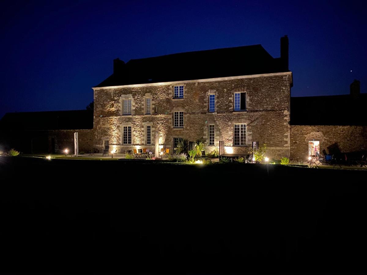 Château de la Garnison Acomodação com café da manhã Orvault Exterior foto