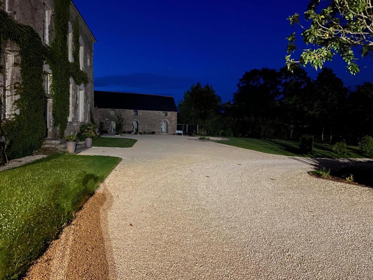 Château de la Garnison Acomodação com café da manhã Orvault Exterior foto